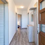 Apartment Kaylie